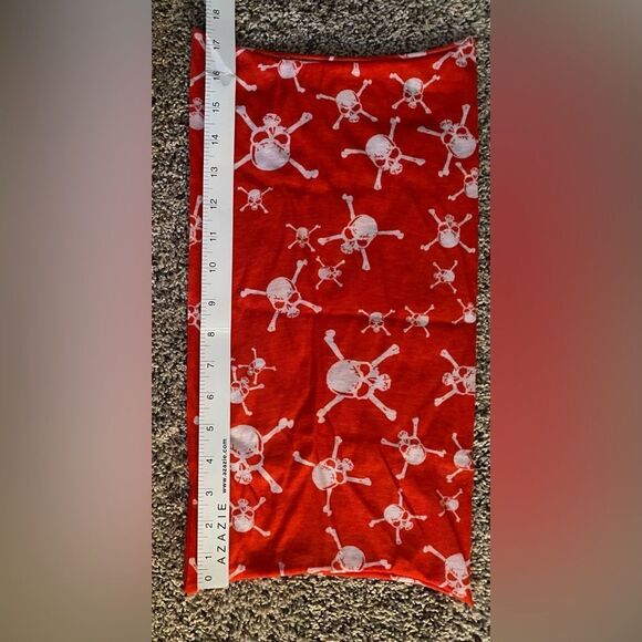 LIVING ONE LOVE Skull & Crossbones Red & White Neck Gaiter Scarf Bandana - Picture 6 of 6